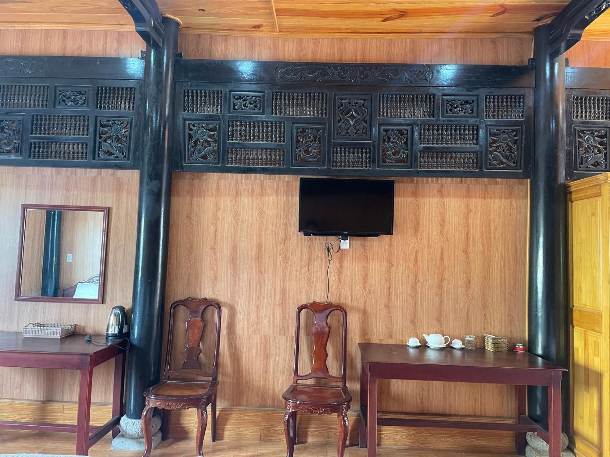 Hotel Khach San Huong Xua à Hà Tiên Extérieur photo