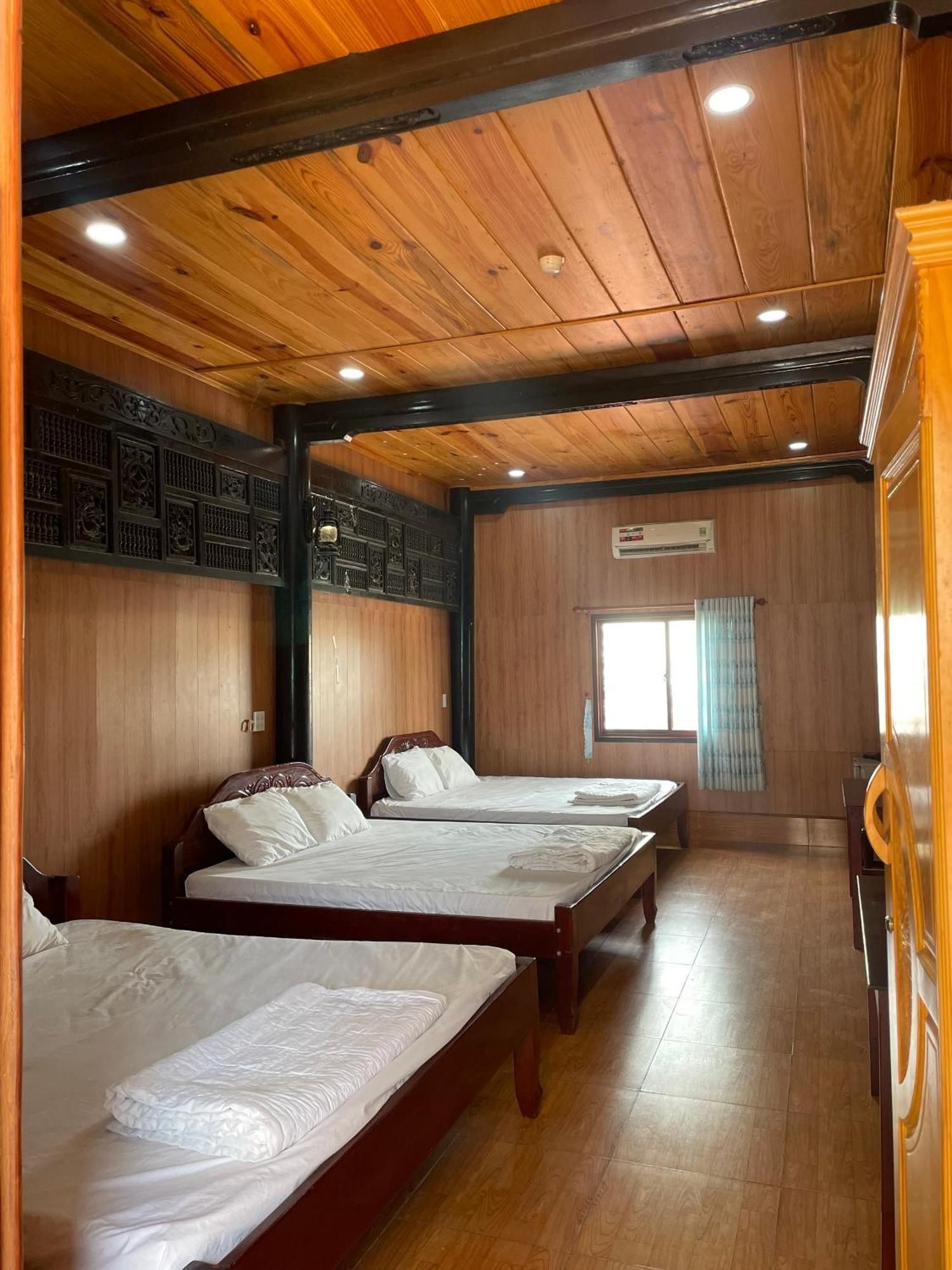 Hotel Khach San Huong Xua à Hà Tiên Extérieur photo