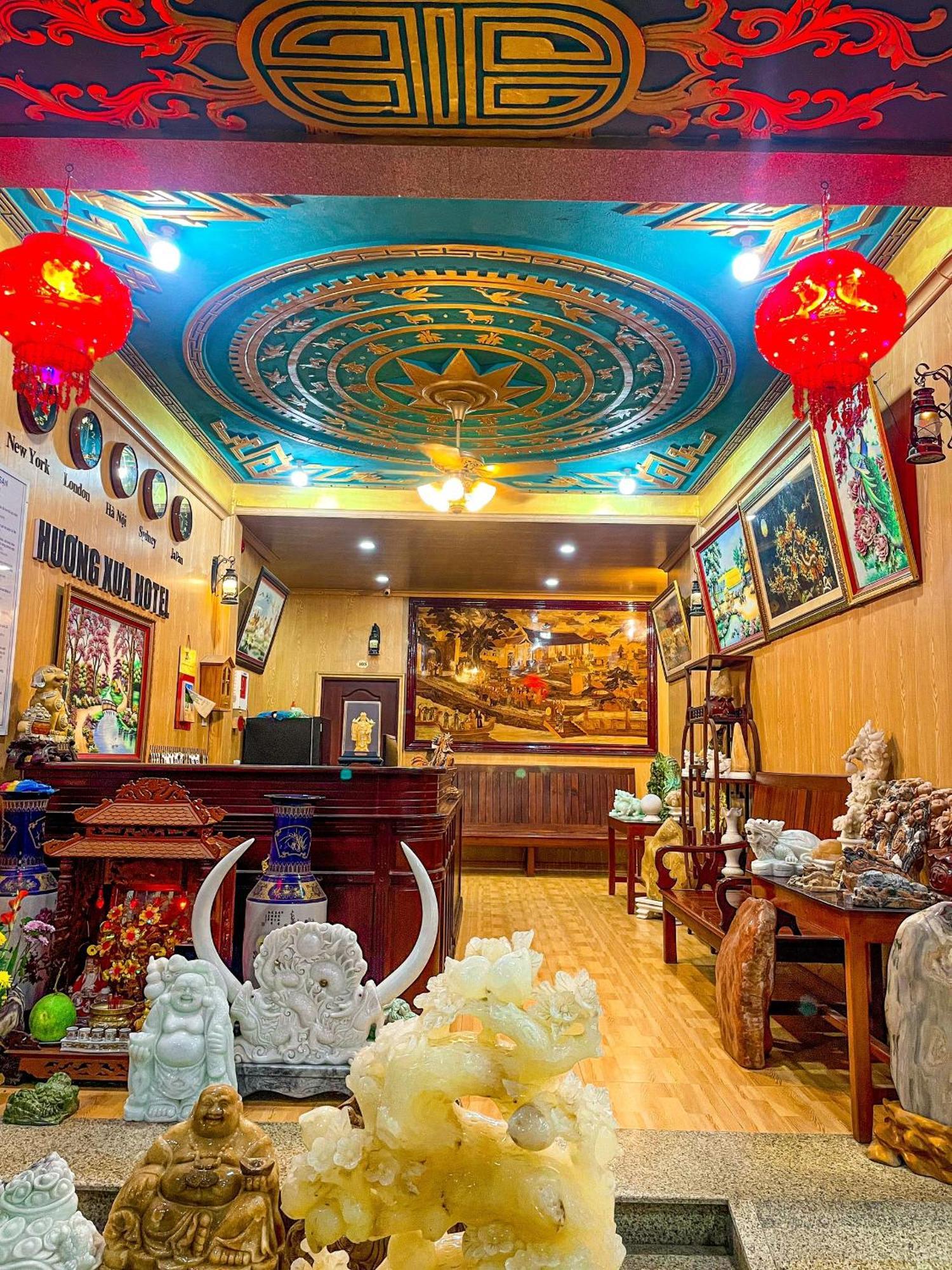 Hotel Khach San Huong Xua à Hà Tiên Extérieur photo